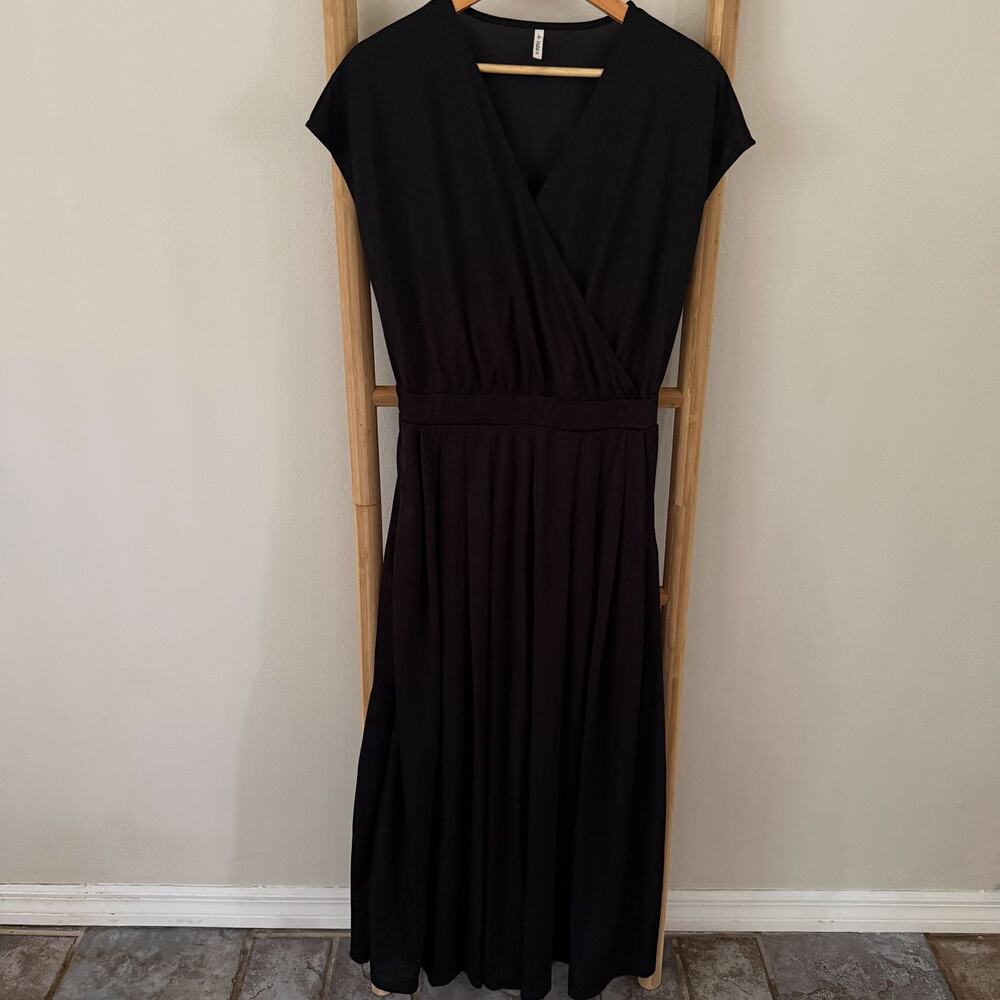 Halara Easy Peezy Black Wide Leg Waffle Jumpsuit Size Small EUC V Neck Pockets - Picture 2 of 10
